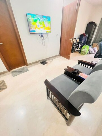 Team Area in 2.5 BHK Builder Floor at Ansal Sushant Lok I, Sector 43 – for Rent