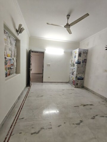 Room in 2 BHK Builder Floor at Ansal Sushant Lok I, Sector 43 – for Rent