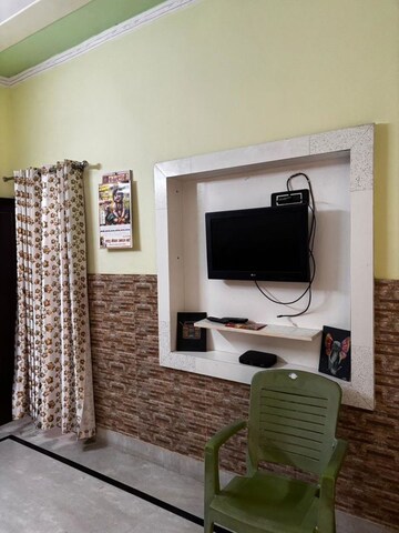 2 BHK Independent House For Rent in Miyawala