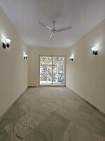 2.5 BHK 215 Sq.Yd. Builder Floor in Ansal Sushant Lok I
