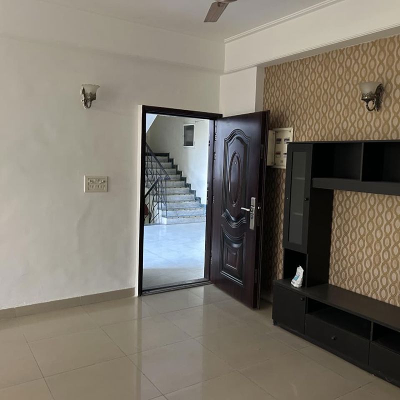 3 BHK Apartment For Rent in Supertech Emerald Court