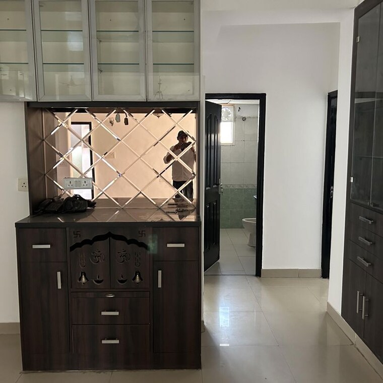 Kitchen, supertech-emerald-court 3 Bedroom 1750 Sq.Ft. Apartment In Sector 93a Noida 10042717