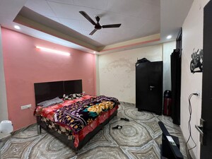 Bedroom in 2 BHK Independent House at Pathribagh – for Rent