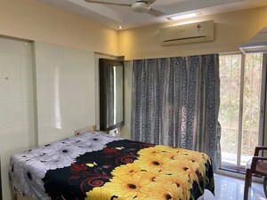 Bedroom in 3 BHK Apartment at Geetanjali CHS Andheri West, Andheri West – for Rent