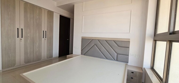 Room, kalpataru-paramount-e 2 Bedroom 711 Sq.Ft. Apartment In Kapur Bawdi Thane 10042761