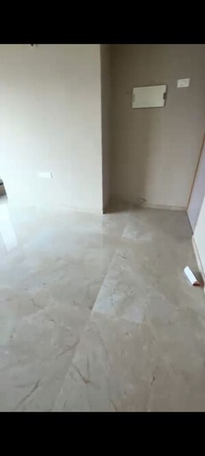 Room in 3 BHK Apartment at Haware Intelligentia Axis, Borivali East – for Rent