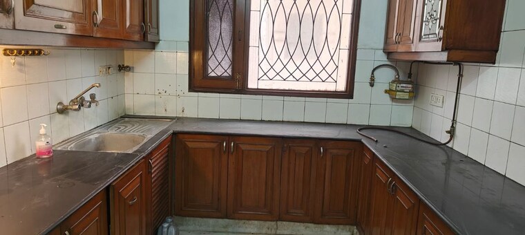 Kitchen, kalkaji 3 Bedroom 1450 Sq.Ft. Builder Floor In Kalkaji Delhi 10042771