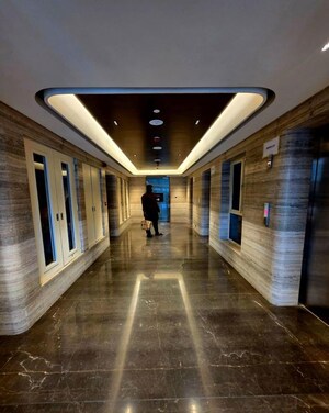 Building Lobby in 3 BHK Apartment at Kalpataru Magnus, Bandra East – for Rent