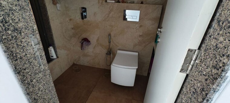 Bathroom, kanakia-silicon-valley 2 Bedroom 710 Sq.Ft. Apartment In Powai Mumbai 10042843