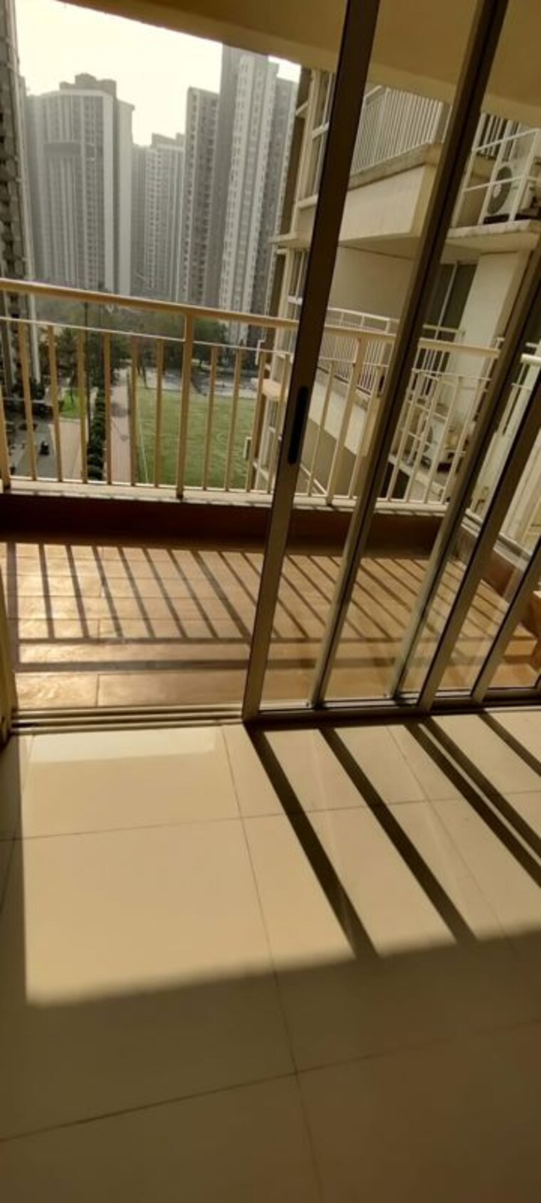 Balcony, lodha-amara 2 Bedroom 758 Sq.Ft. Apartment In Kolshet Road Thane 10042847