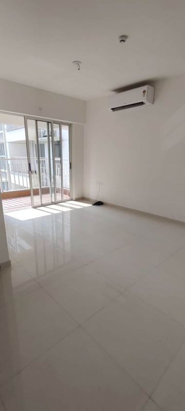 Room, lodha-amara 2 Bedroom 758 Sq.Ft. Apartment In Kolshet Road Thane 10042847