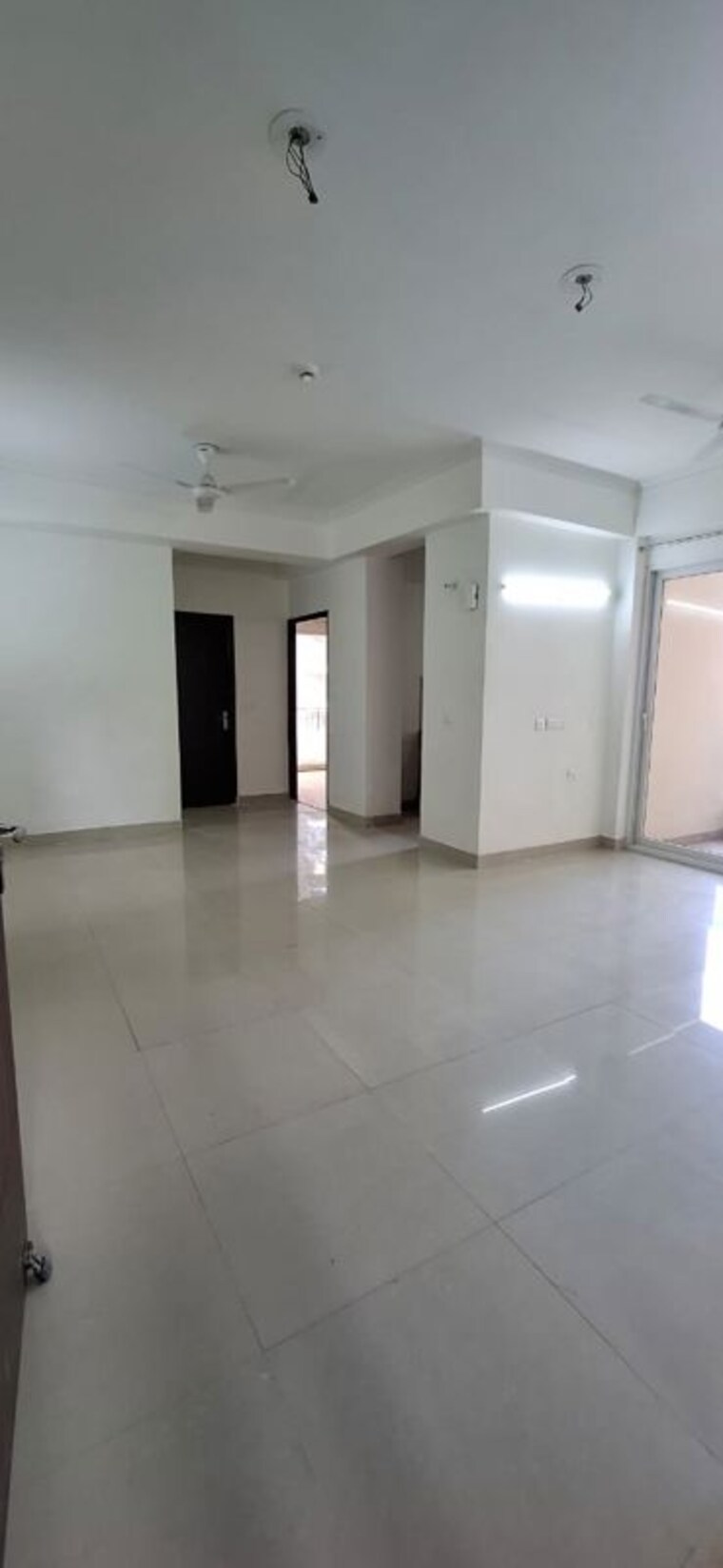 Room, amrapali-crystal-homes 3 Bedroom 1375 Sq.Ft. Apartment In Sector 76 Noida 10028809