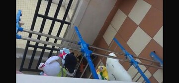 Staircase in 2 BHK Apartment at Stellar Mi Citihomes, Omicron Iii Greater Noida – for Rent