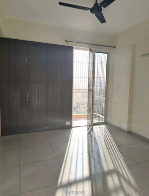 3 BHK Apartment For Rent in Wave Dream Homes, Wave City