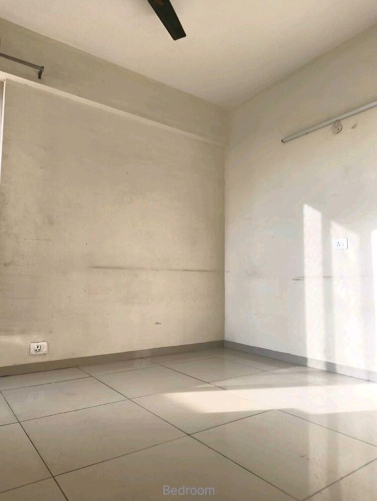 Bedroom, wave-dream-homes 3 Bedroom 1049 Sq.Ft. Apartment In Wave City Ghaziabad 10042881