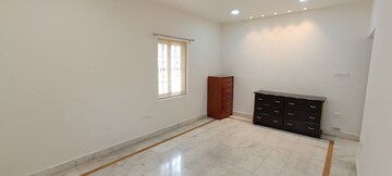 Room in 4 BHK Villa at NK Urban Villas, Gandipet – for Rent