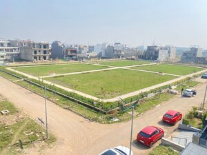 2 BHK Independent House – Garden View at Aerocity - for Rent