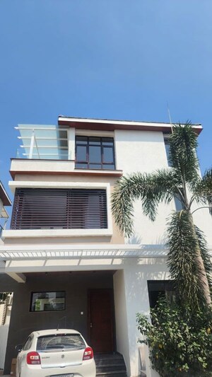 4 BHK Villa – Exterior View View at Mantri Group Mantri Euphoria, Narsingi - for Rent