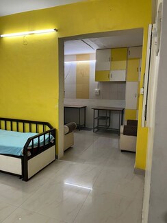 1 BHK + Pooja Room Apartment For Rent in Himalaya Apartment