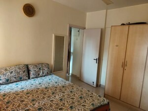 Bedroom in 2 BHK Apartment at Royal Classic Co Op Society, Andheri West – for Rent
