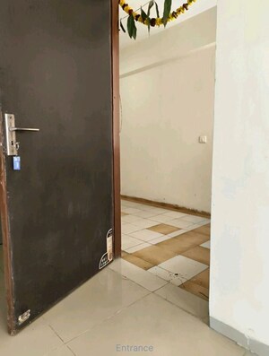 3 BHK Apartment – Entrance View at Wave Dream Homes, Wave City - for Rent