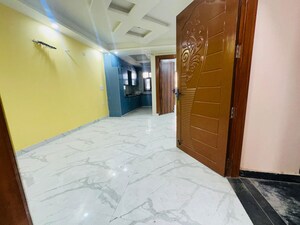 Bedroom in 2 BHK Builder Floor at Amolik Residency, Sector 86 – for Rent
