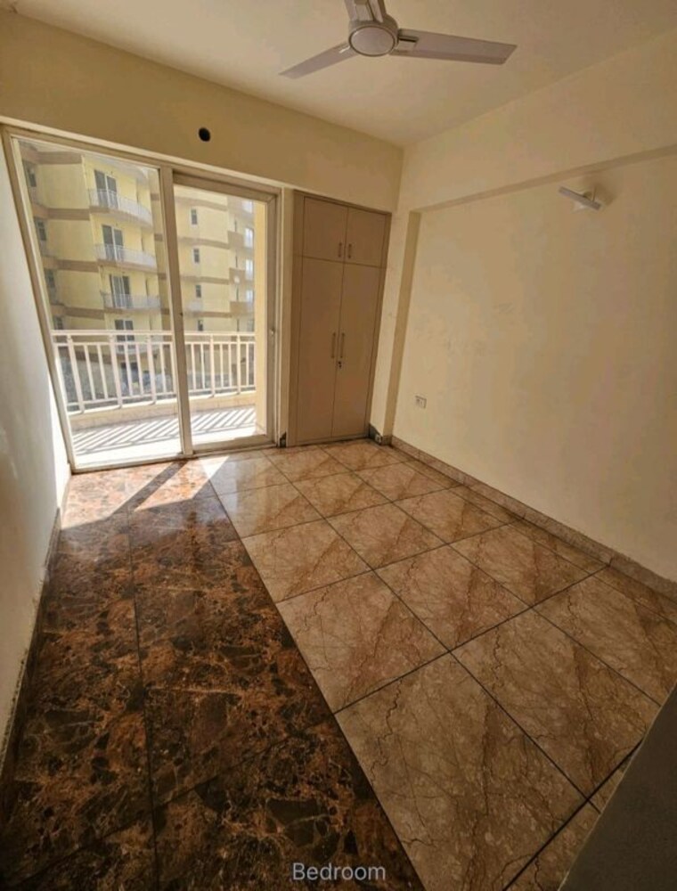 Bedroom, rise-organic-homes 3 Bedroom 819 Sq.Ft. Apartment In Mahurali Ghaziabad 10042985