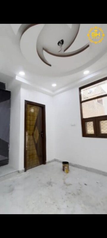 Room in 2 BHK Builder Floor at Uttam Nagar – for Sale