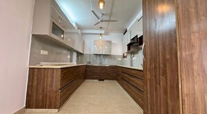 Kitchen in 2 BHK Builder Floor at Sector 37 – for Rent