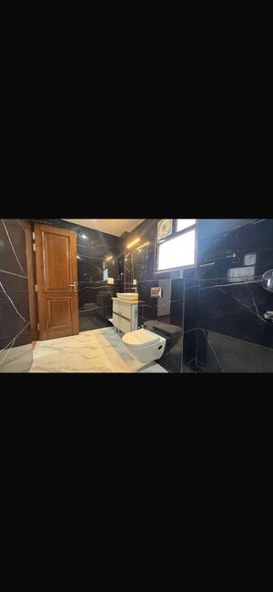 Kitchen in 2 BHK Builder Floor at Sector 37 – for Rent