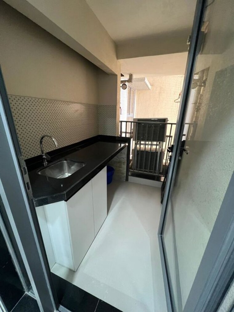 Kitchen, ajmera-treon 2 Bedroom 994 Sq.Ft. Apartment In Bhakti Park Mumbai 10043020