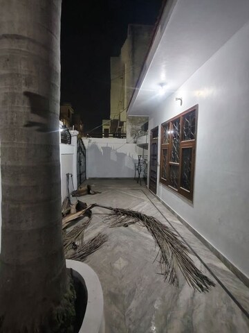 Balcony in 3 BHK Independent House at Buddhi Vihar – for Rent