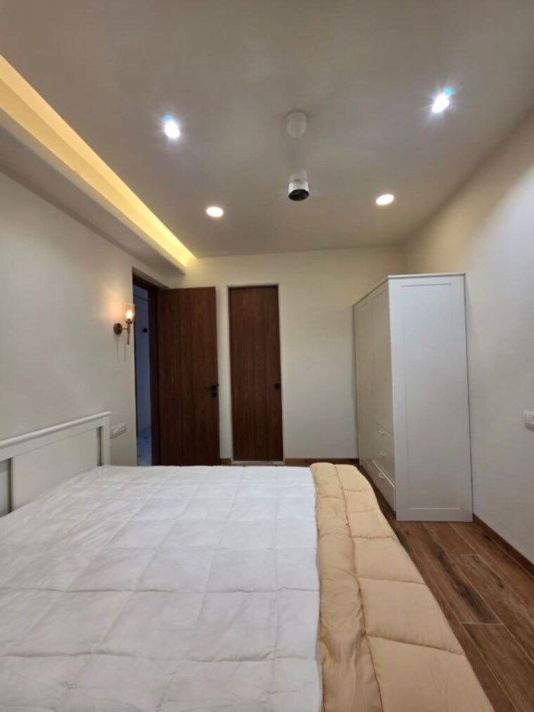 Room, dosti-eastern-bay-phase-1 3 Bedroom 1050 Sq.Ft. Apartment In Wadala Mumbai 10043050