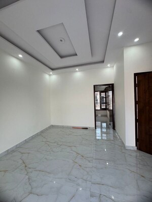 Room in 3 BHK Independent House at Sunny Enclave – for Sale
