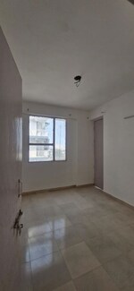 2.5 BHK + Pooja Room 540 Sq.Yd. Apartment in Sector 86