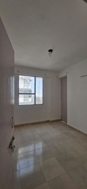 2.5 BHK Apartment For Rent in Sector 86