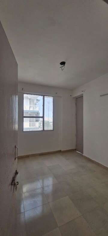 2.5 BHK Apartment For Rent in Sector 86