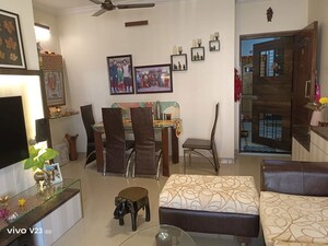 Living Room in 2 BHK Apartment at Swapnalok Towers, Malad East – for Rent