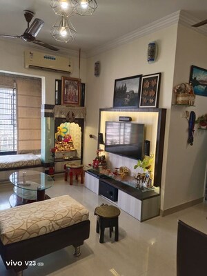 Living Room in 2 BHK Apartment at Swapnalok Towers, Malad East – for Rent