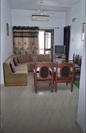 Living Room in 2 BHK Apartment at The Mall Avenue – for Rent