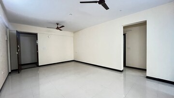 Room in 2.5 BHK Apartment at AV6 Trayam, Hsr Layout – for Sale