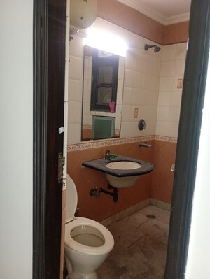 Bathroom in 4 BHK Apartment at Sector 12 Dwarka – for Rent