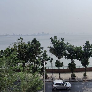 4 BHK Apartment For Sale in Walkeshwar