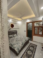 3 BHK 100 Sq.Yd. Builder Floor in Uttam Nagar