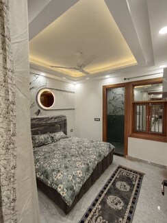 3 BHK Builder Floor For Sale in Uttam Nagar