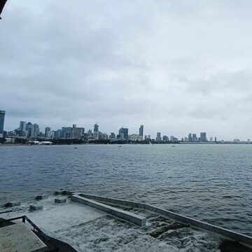 Swimming Pool in 4 BHK Apartment at Walkeshwar – for Sale