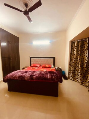 Bedroom in 3 BHK Apartment at Ansal Sushant Estate, Sector 52 – for Rent