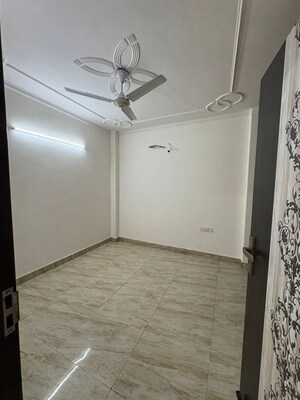 Room in 2 BHK Builder Floor at Malviya Nagar – for Rent