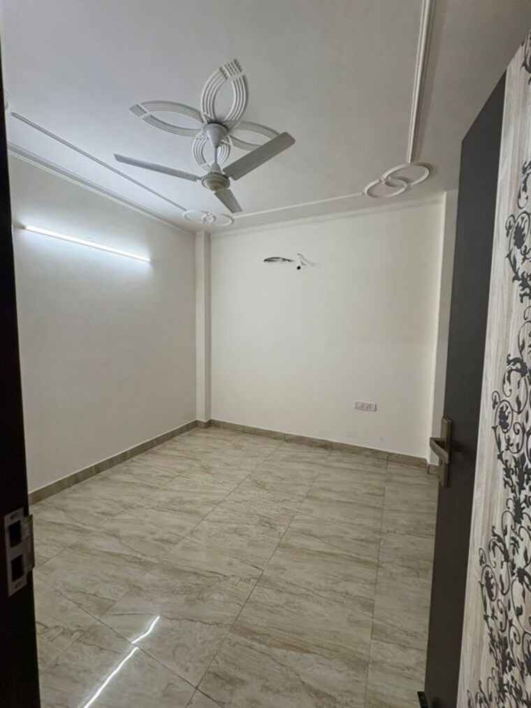 Room, malviya nagar 2 Bedroom 100 Sq.Yd. Builder Floor In Malviya Nagar Delhi 10043414