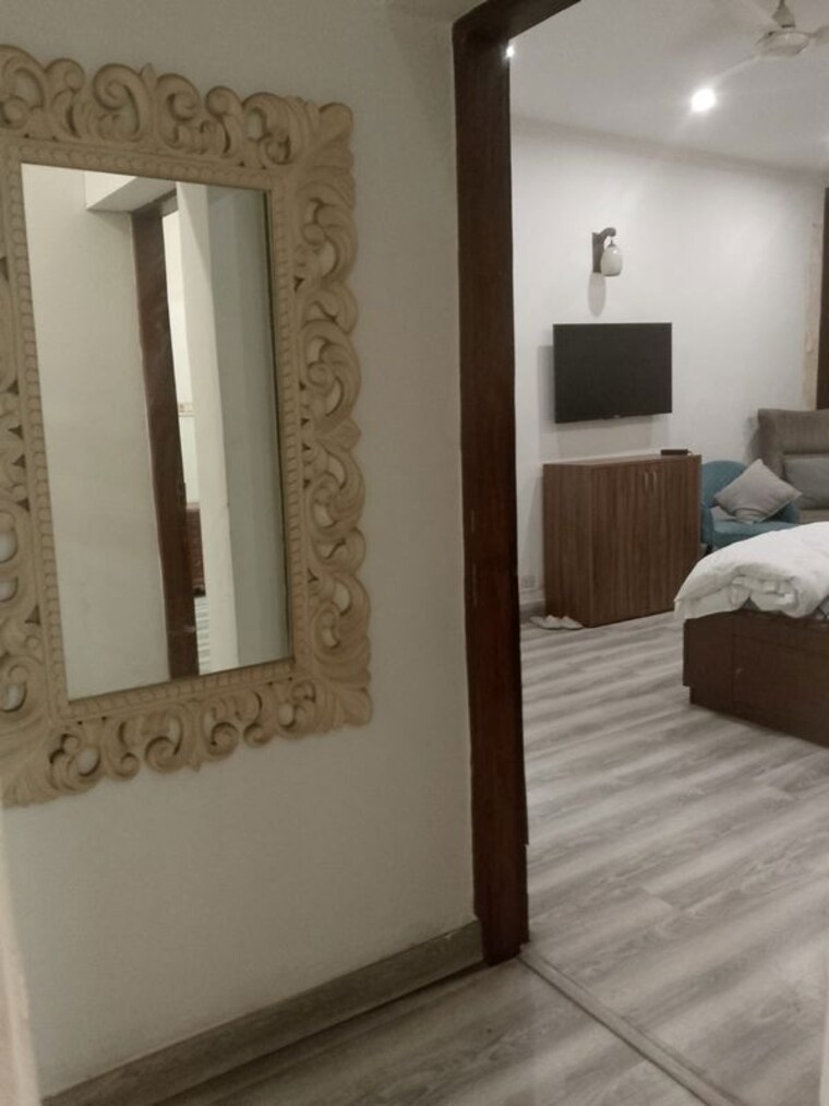 Bedroom, greater kailash i 2.5 Bedroom 200 Sq.Yd. Builder Floor In Greater Kailash I Delhi 10043416
